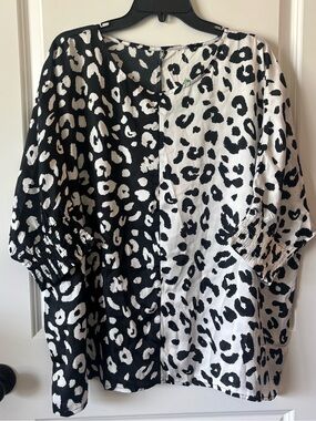 NWT XL Black White Leopard Colorblock Blouse 3/4 Sleeve Animal Print Top